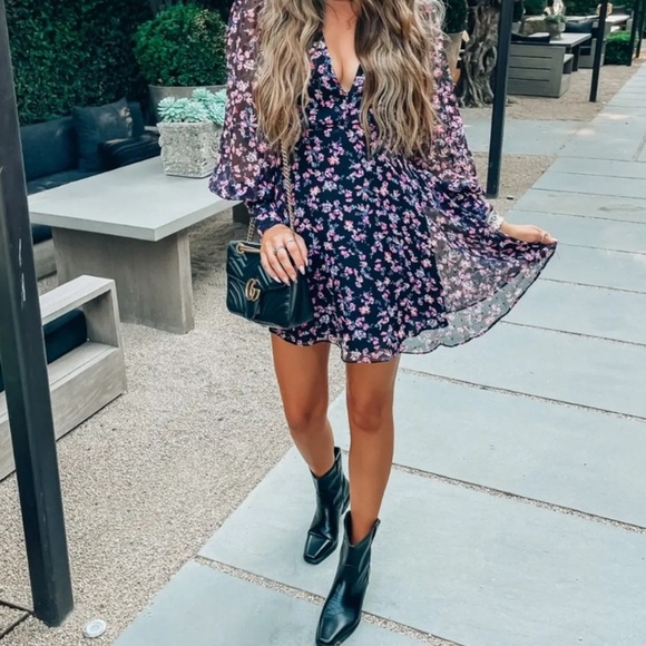 Buddy Love Floral Flowy Dress - Picture 1 of 7